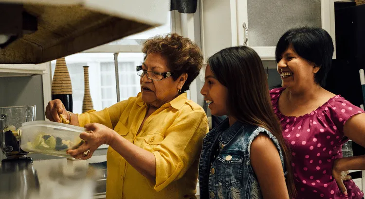 🏡 Multi-Generational Homebuying Is on the Rise — Here’s What’s Behind It