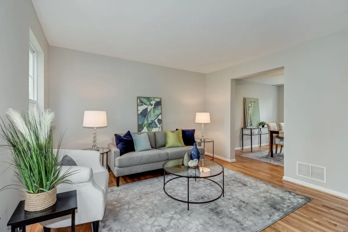 Selling Your Home During Divorce: Smart, Compassionate Guidance