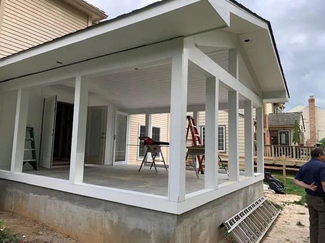 Lemberg Construction - Screen Porch