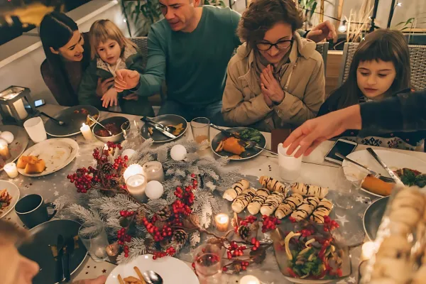 Thanksgiving Traditions:  A Celebration of Gratitude and Color