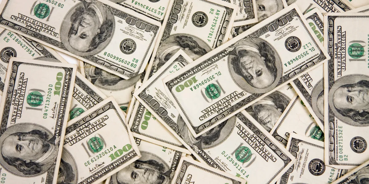 ¿Compraste una Propiedad en Efectivo en Florida? Lo que Debes Saber Sobre el Impuesto Predial (Evita Sorpresas)