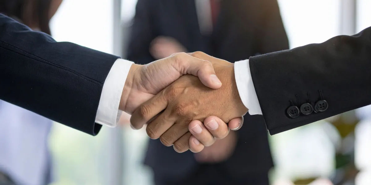 Cómo Obtener un Préstamo en Estados Unidos siendo Extranjero: La Forma Más Fácil de Invertir en Bienes Raíces en Florida