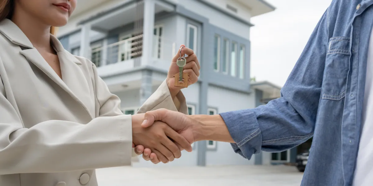 Documentos y Contratos en la Venta de Casas en Florida: Lo que Debes Entender Antes de Firmar