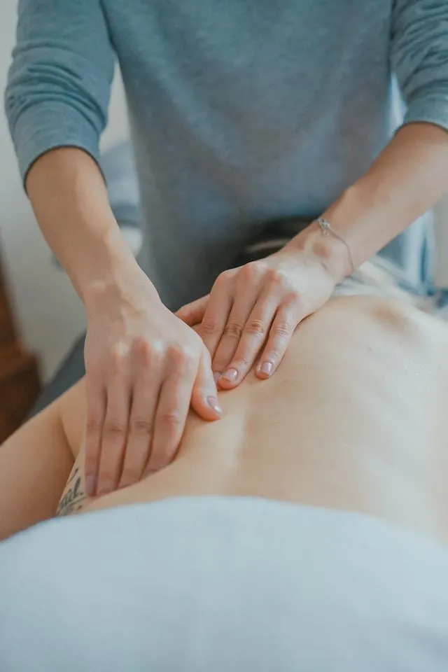 7 Holistic Approaches to Treat Migraine Headaches