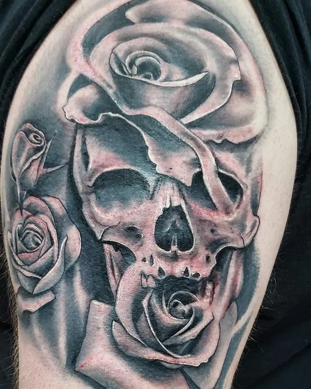 Skull and Roses