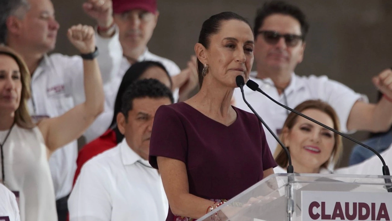 Sheinbaum Asegura Estabilidad Financiera: Plan Económico 2025 Promete Equilibrio entre Gasto Social y Déficit Controlado