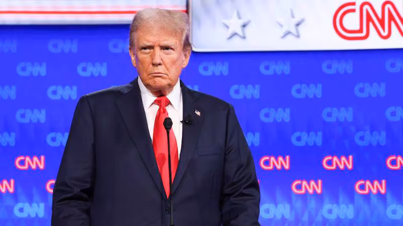 Tensión Electoral en EE. UU.: Trump Lanza Duras Críticas Contra Biden y Harris