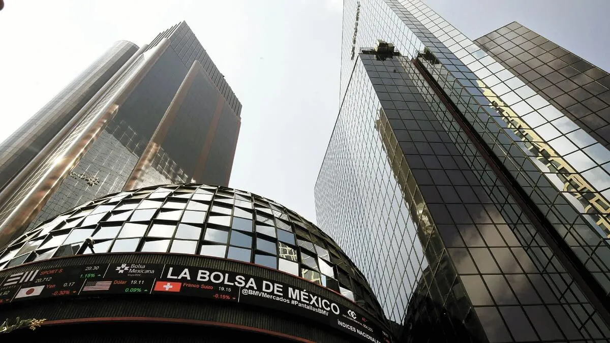 Bolsa Mexicana de Valores cierra a la baja: Quálitas lidera las pérdidas en una jornada atípica