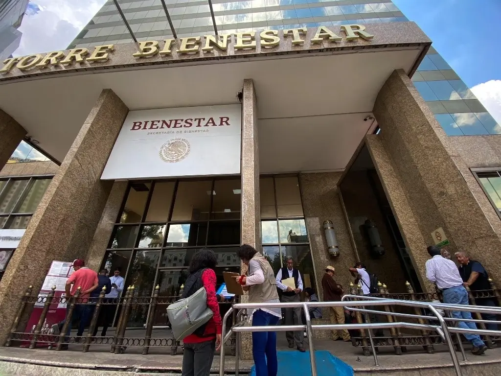 Programas del Bienestar 2024: Reactivación y Distribución de 77 Mil Millones en Julio