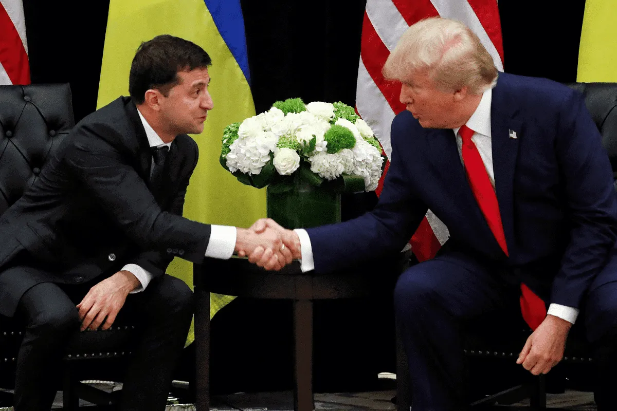 Trump promete a Zelensky poner fin a la guerra en Ucrania si gana la presidencia