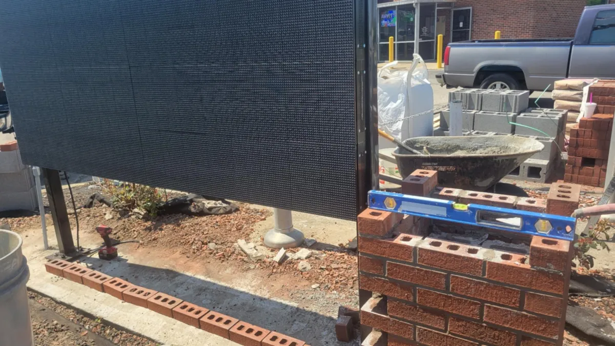Brick Job is starting