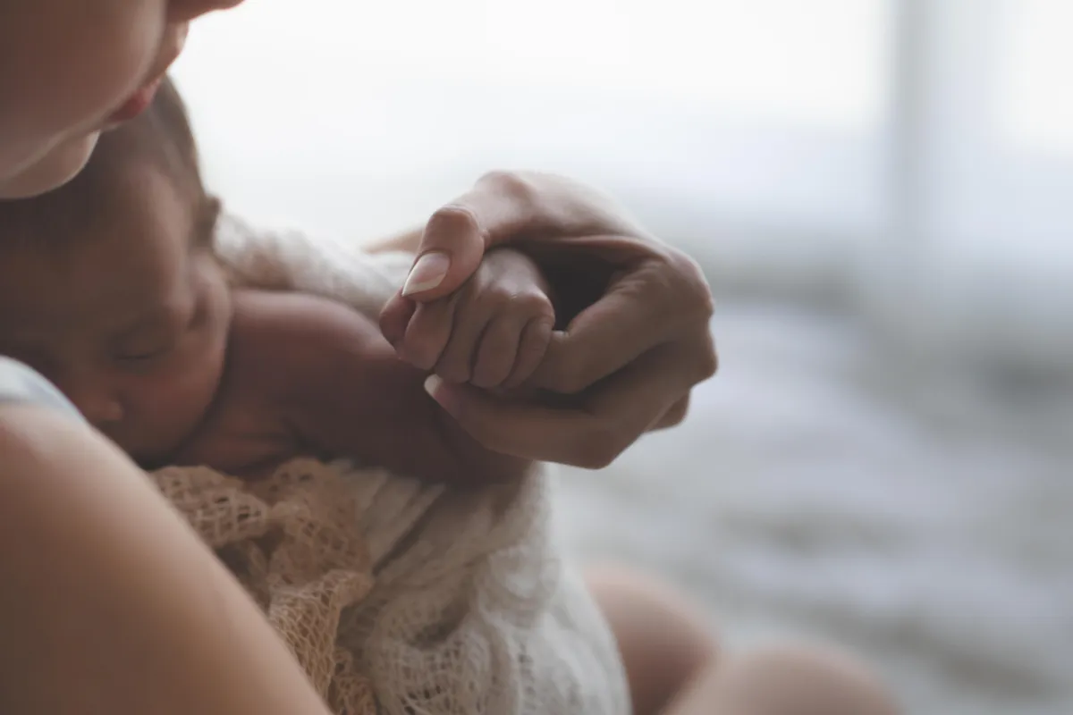 How to Know If You’re Doing Too Much Too Soon Postpartum (And What to Do Instead)