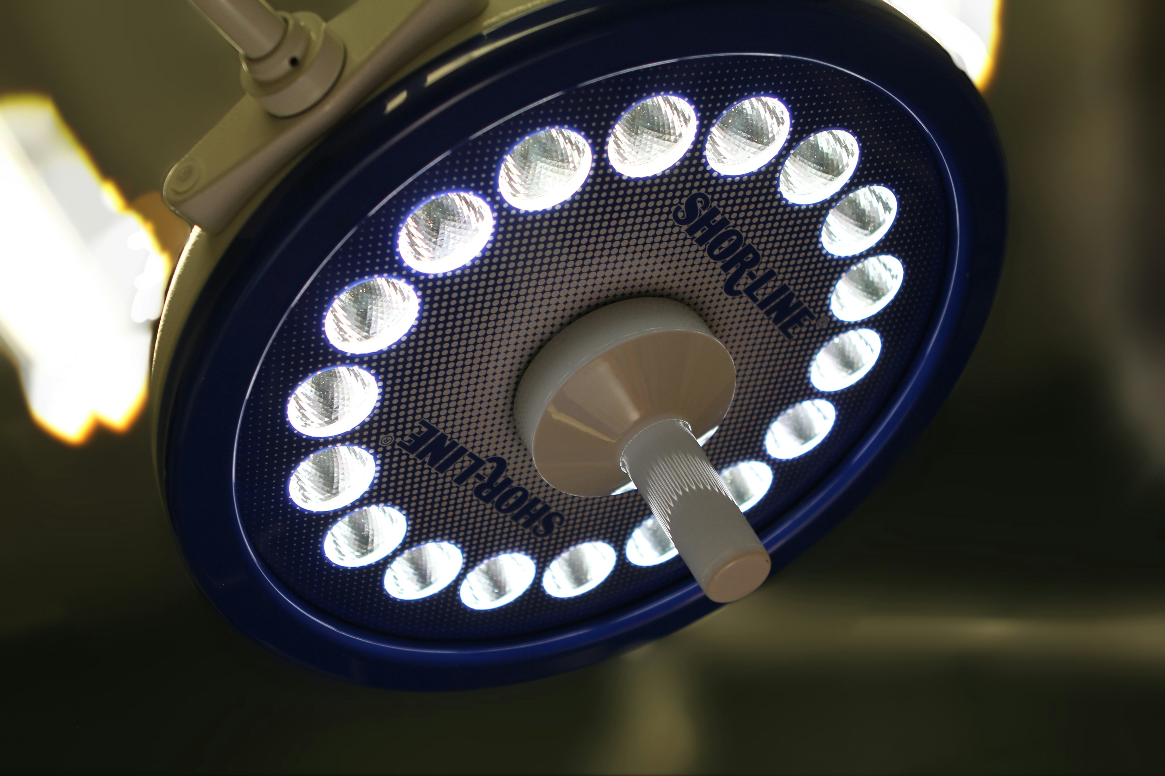 Dental chair overhead light