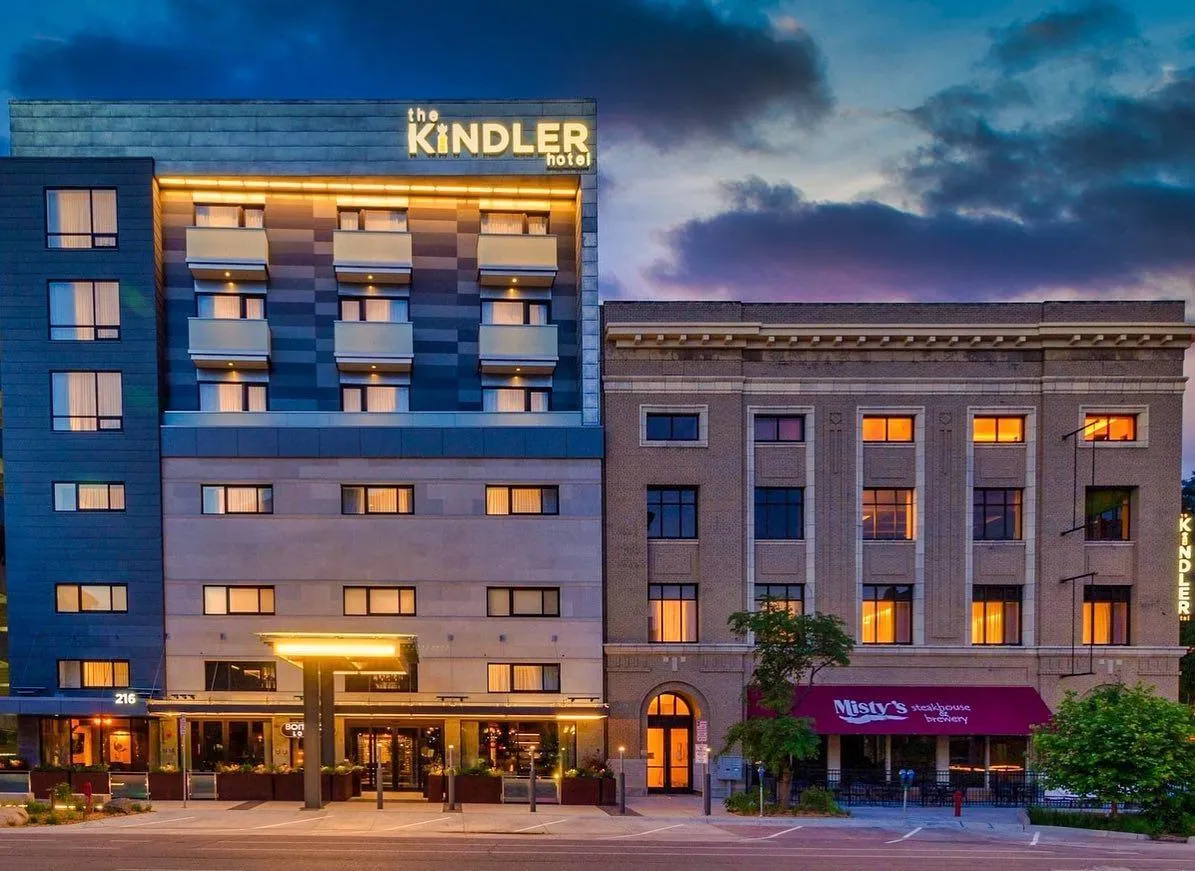  Art Deco Elegance Meets Modern Cool: Why The Kindler Hotel Is Lincoln’s Most Stylish Staycation Spot