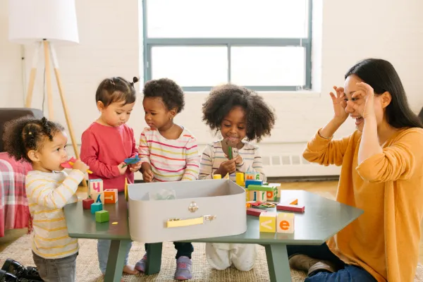 Top Things Your Child Will Learn Better in a Day Care Than at Home