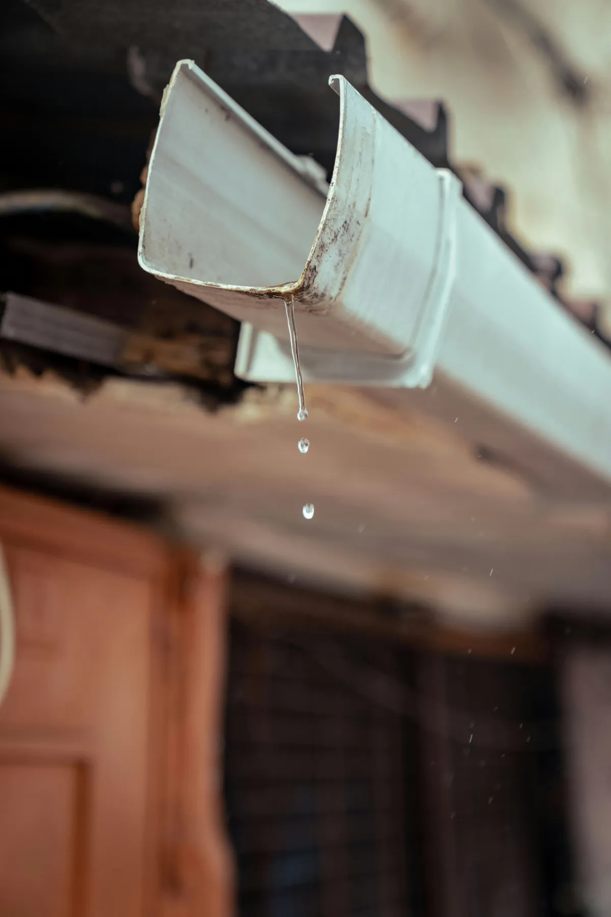 Gutter Cleaning & Repair in Cullman, AL | Billings Handyman Service