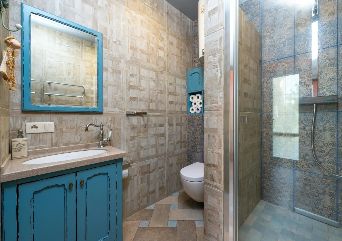 Mirror Installation Services in Cullman, AL | Billings Handyman Service