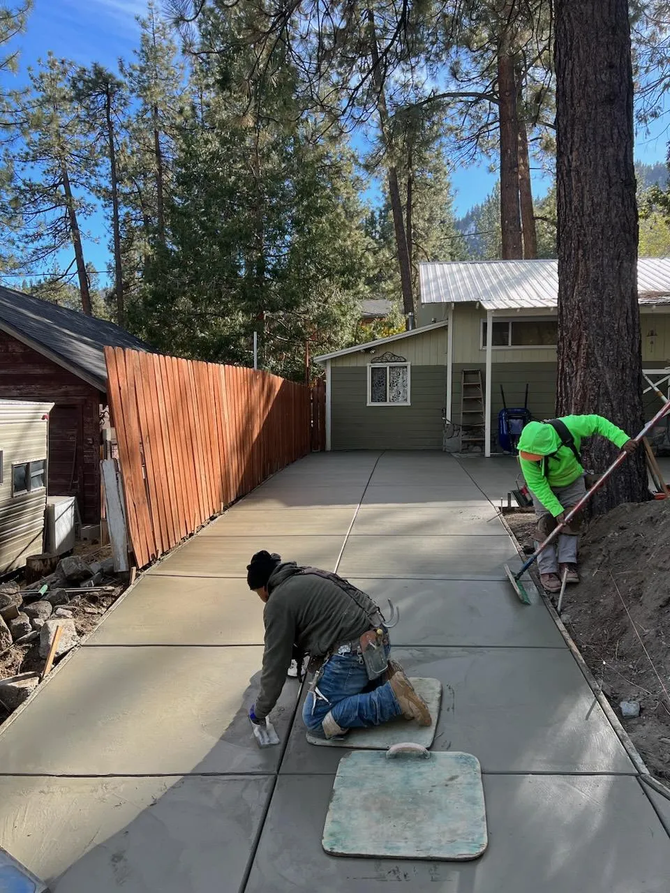 How to Calculate Concrete Driveway Cost