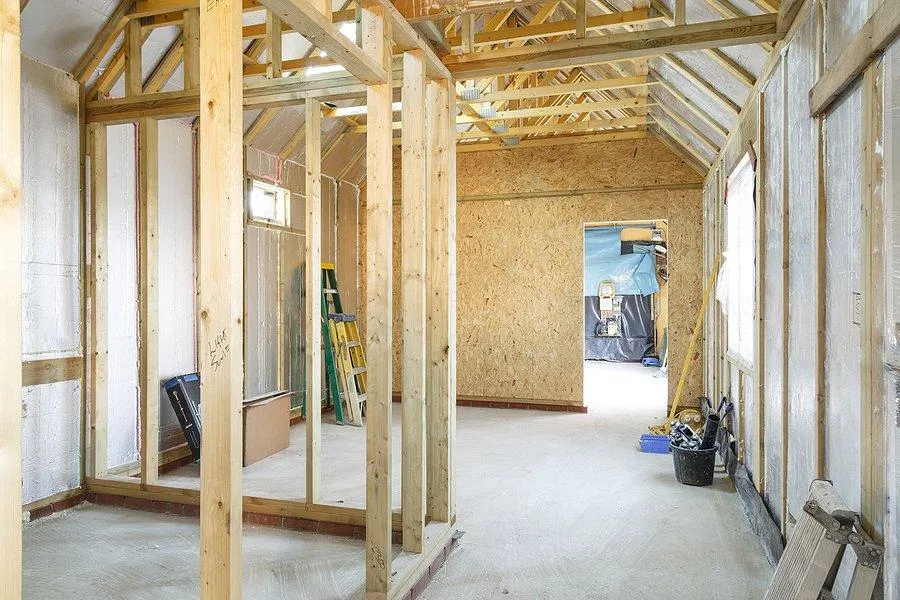A Comprehensive Guide to Spray Foam Insulation Installation in Tulsa