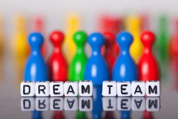 Building Your Financial Dream Team: the Role of Brokers, Advisors, and Accountants