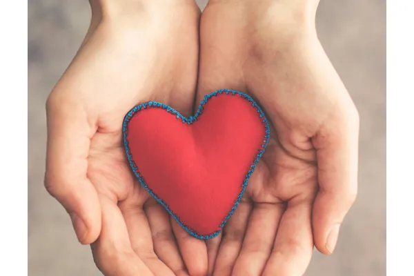 Treasuring Memories: Why Keepsake Jewelry Speaks to the Heart
