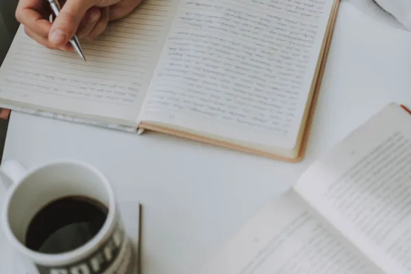 ✍️ WHEN HONESTY HITS: WRITING THAT TRULY CONNECTS