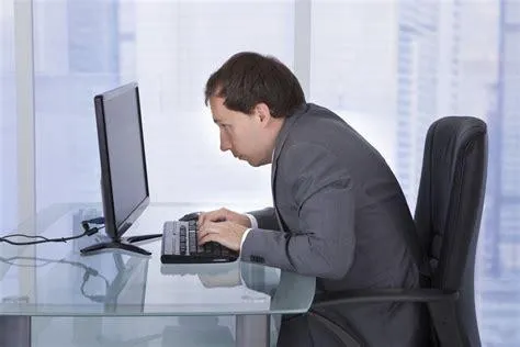 slouching posture desk sitting