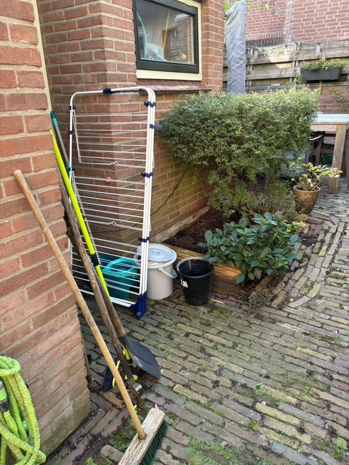 schuurtje montage Klus & Bestratingsbedrijf Engelbart