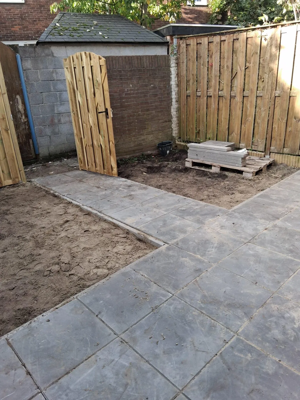 schuurtje montage Klus & Bestratingsbedrijf Engelbart