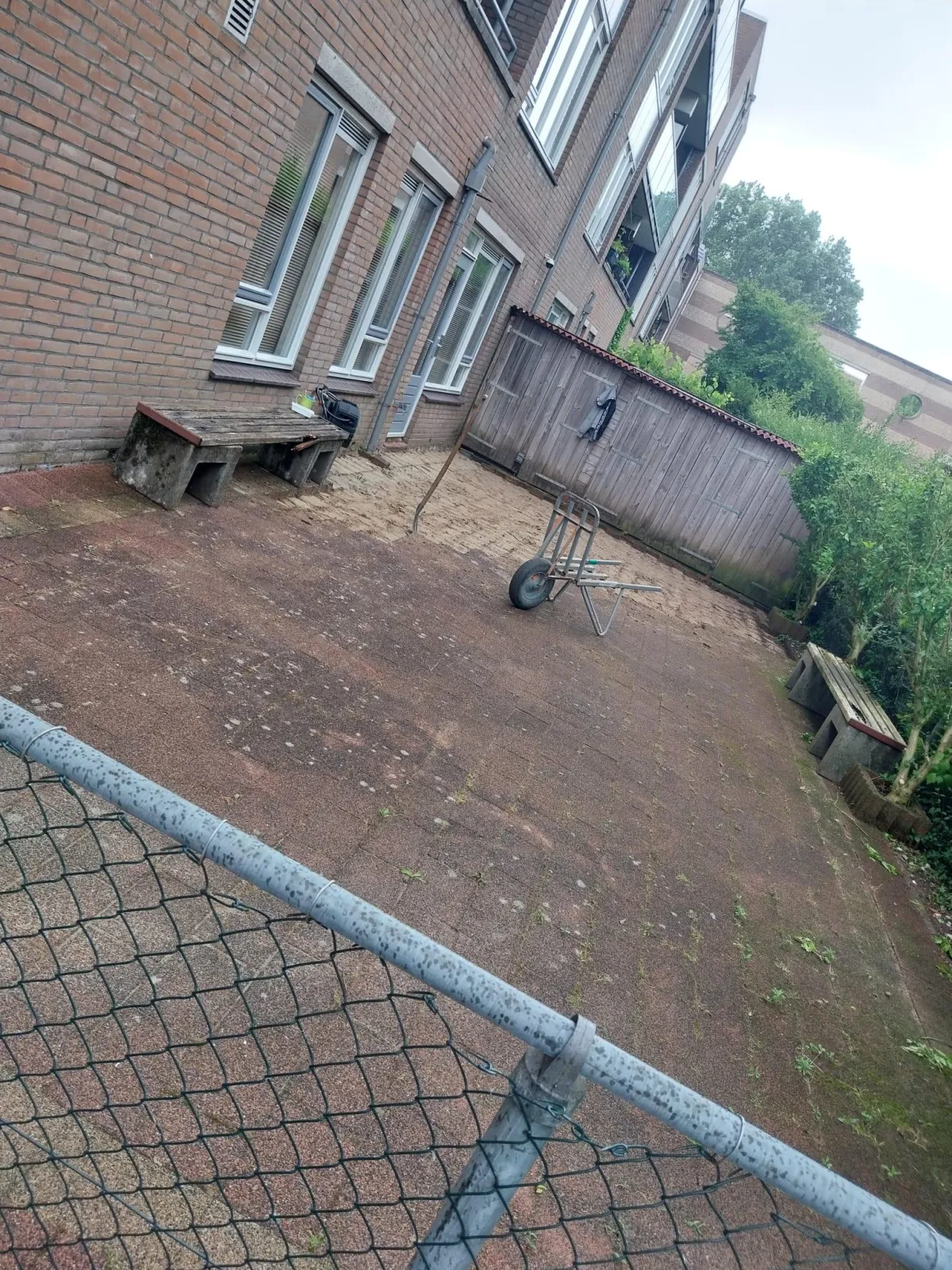 schuurtje montage Klus & Bestratingsbedrijf Engelbart