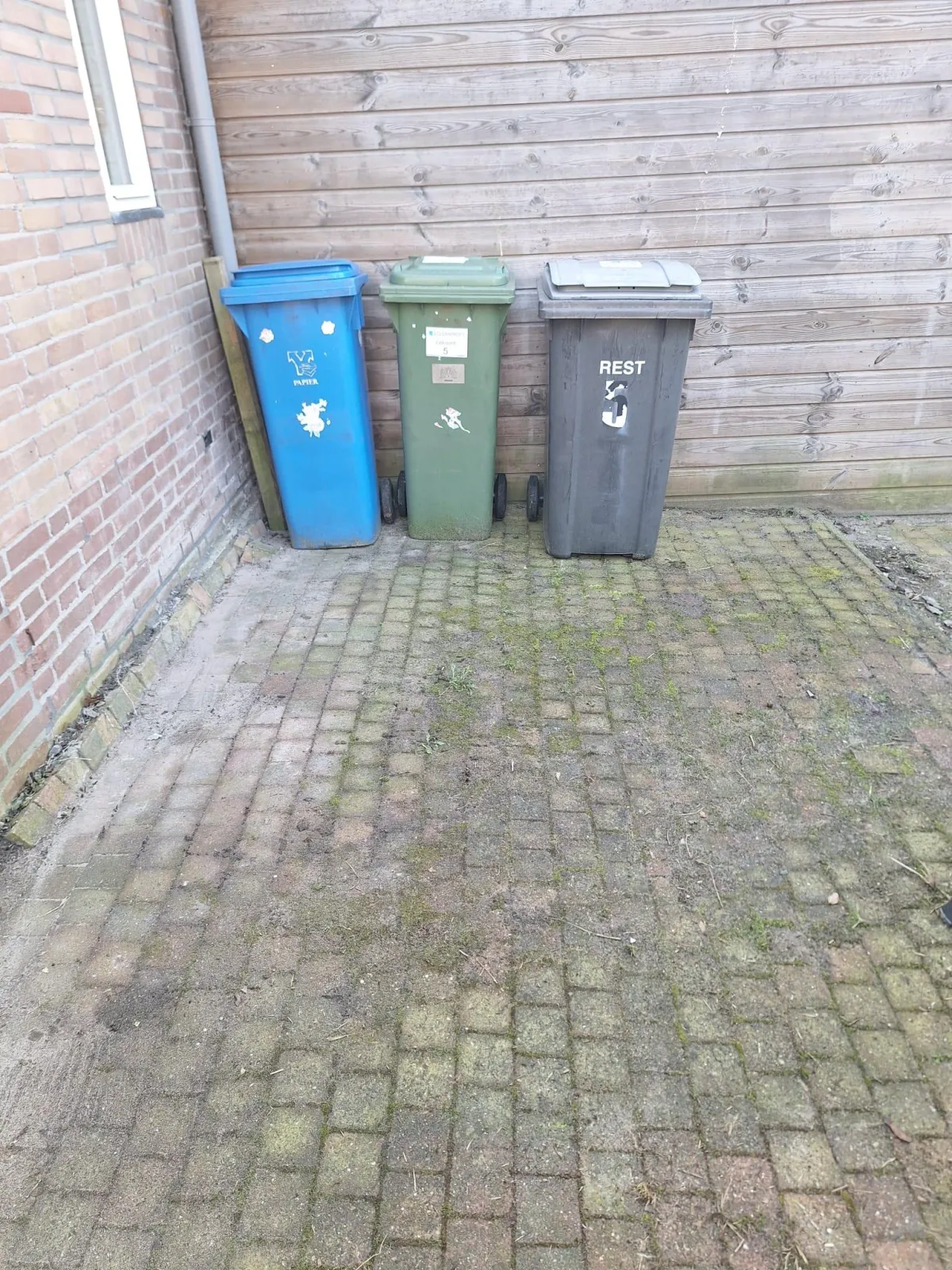 schuurtje montage Klus & Bestratingsbedrijf Engelbart