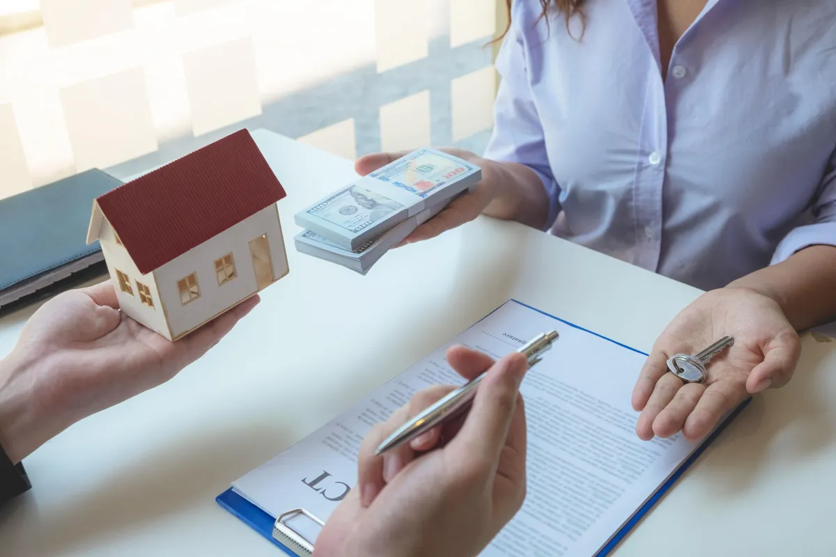 Is Mortgage and Real Estate the Same?