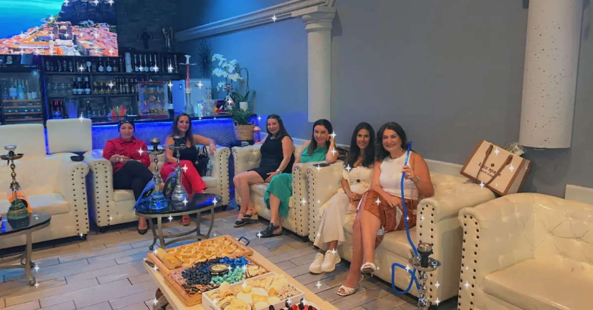 Experience Orlando's Cleopatra Hookah Lounge with LimoVenture's Special Deals!