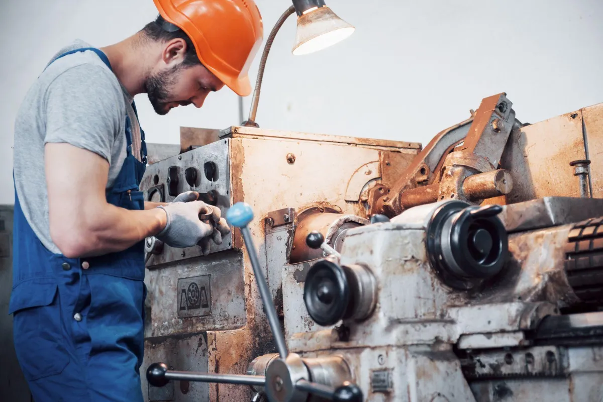 Certified Repairs for Rotobec, Sennebogen, Blue Diamond | Vermont