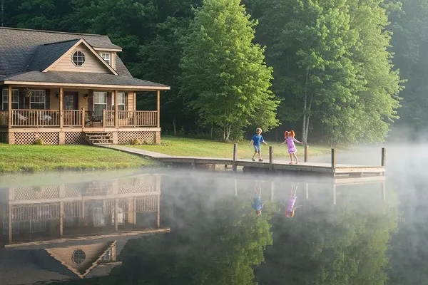 Find the Perfect Family-Friendly Lakefront Getaway