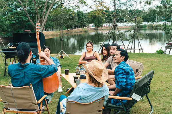 Camping vs Cabin Rentals: Best Family Stays in Blue Ridge for Comfortable Outdoor Adventures