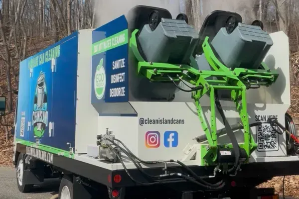 How Often Should You Clean Your Trash Cans in Northport, NY? | Local Homeowner Guide