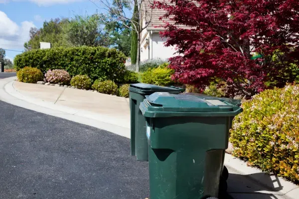  Bin Cleaning & Curb Appeal in Northport NY | Local Pro Bin Cleaning