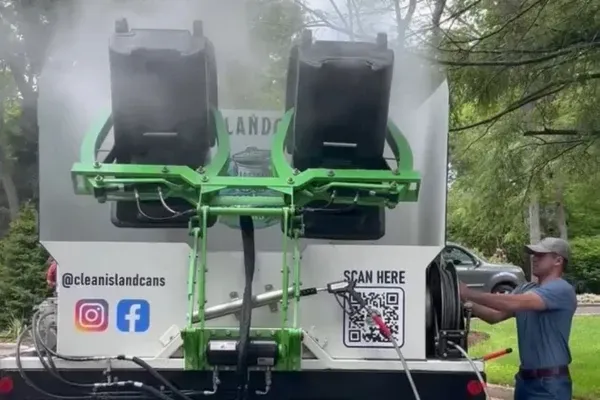 Save Time & Stay Clean: Professional Centerport Trash Can Cleaning Services