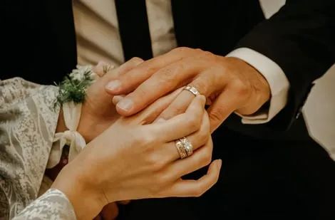 Marriage Myths Debunked: Understanding Common Misconceptions About Modern Relationships