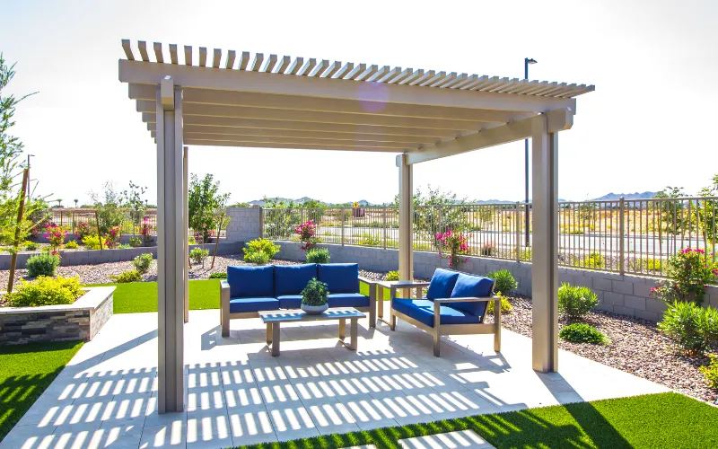 Finding the Right Pergola Builder: The Complete Guide to Custom Outdoor Spaces