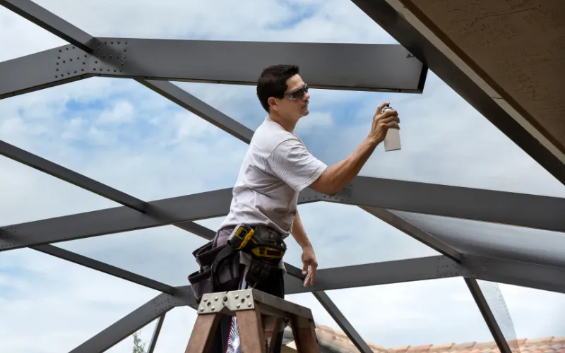 The Complete Guide to Hiring a Screened Patio Contractor