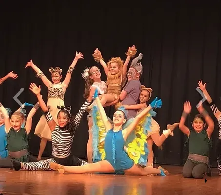 Dance in Bloom