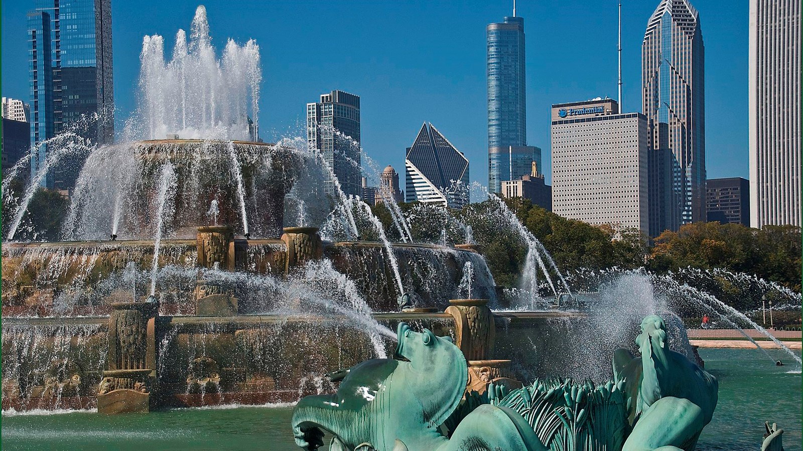 Explore Grant Park – Chicago’s Iconic Urban Oasis