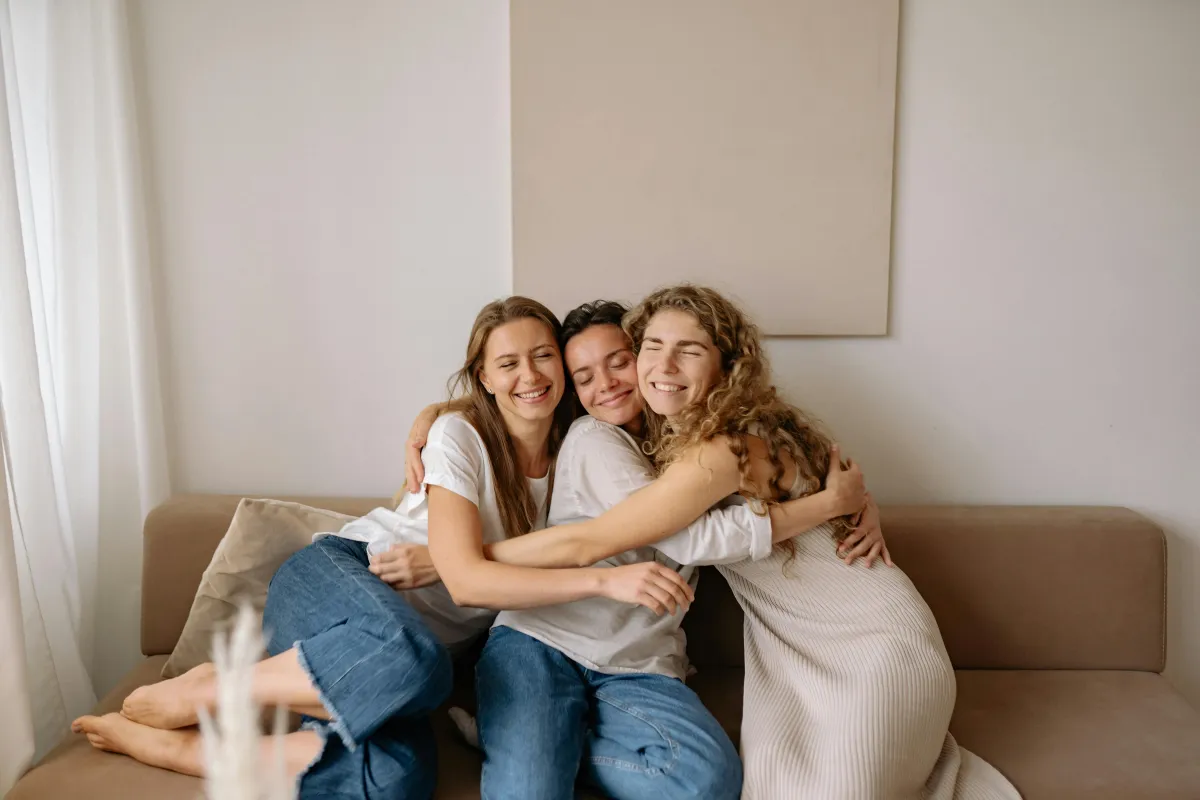 Why Highly Sensitive People Feel Emotionally Lonely — And How to Create the Friendships You Long For
