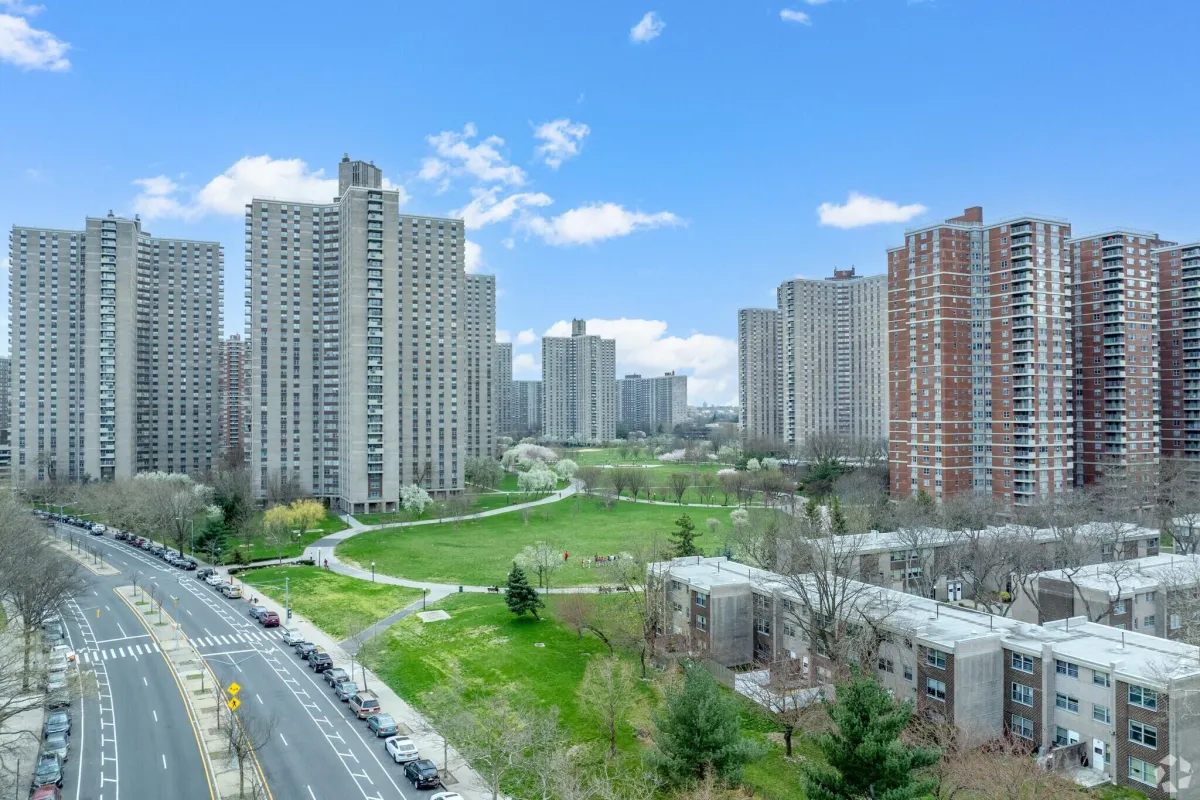 Co-Op City