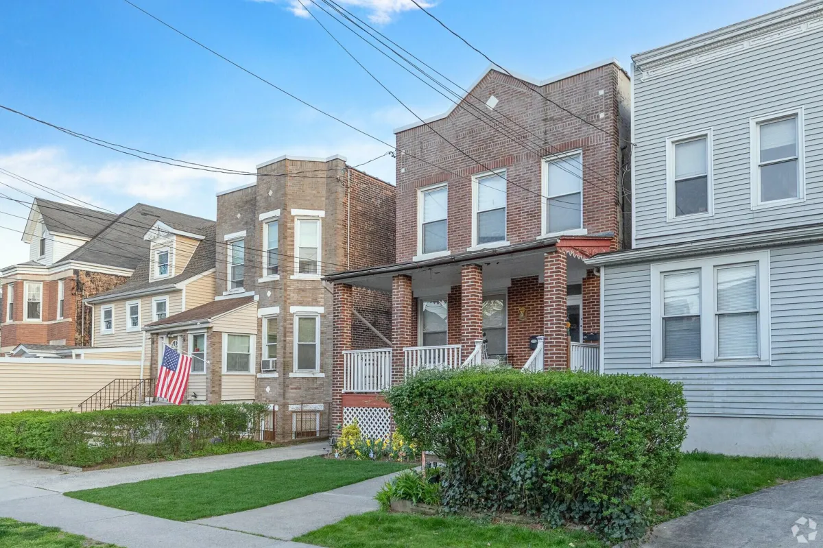 Woodlawn Heights