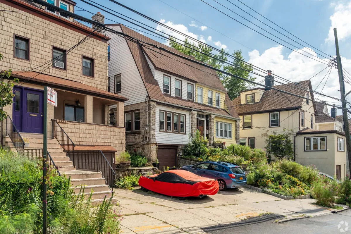 Van Cortlandt Village