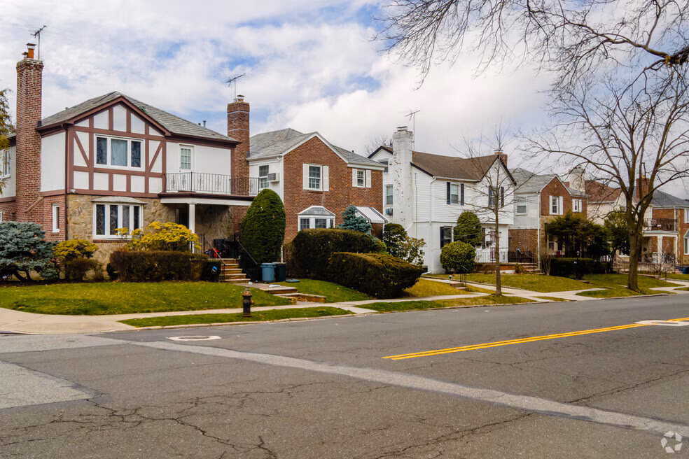 Holliswood