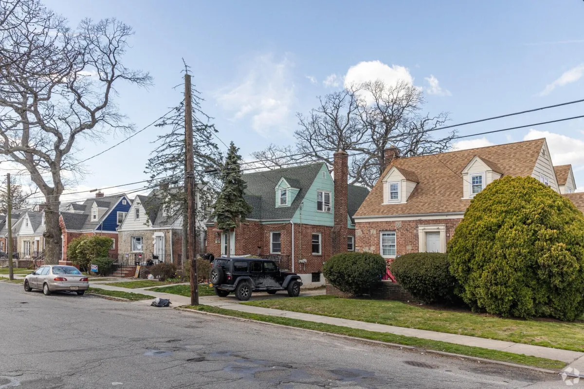 Bayswater, Queens, NY